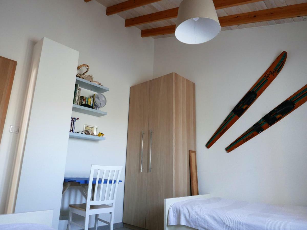 Philip'S Holiday House Нео-Хорио Экстерьер фото